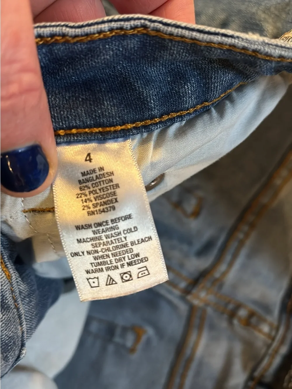 Aeropostale High Waisted Cropped Jeggings - Size 4